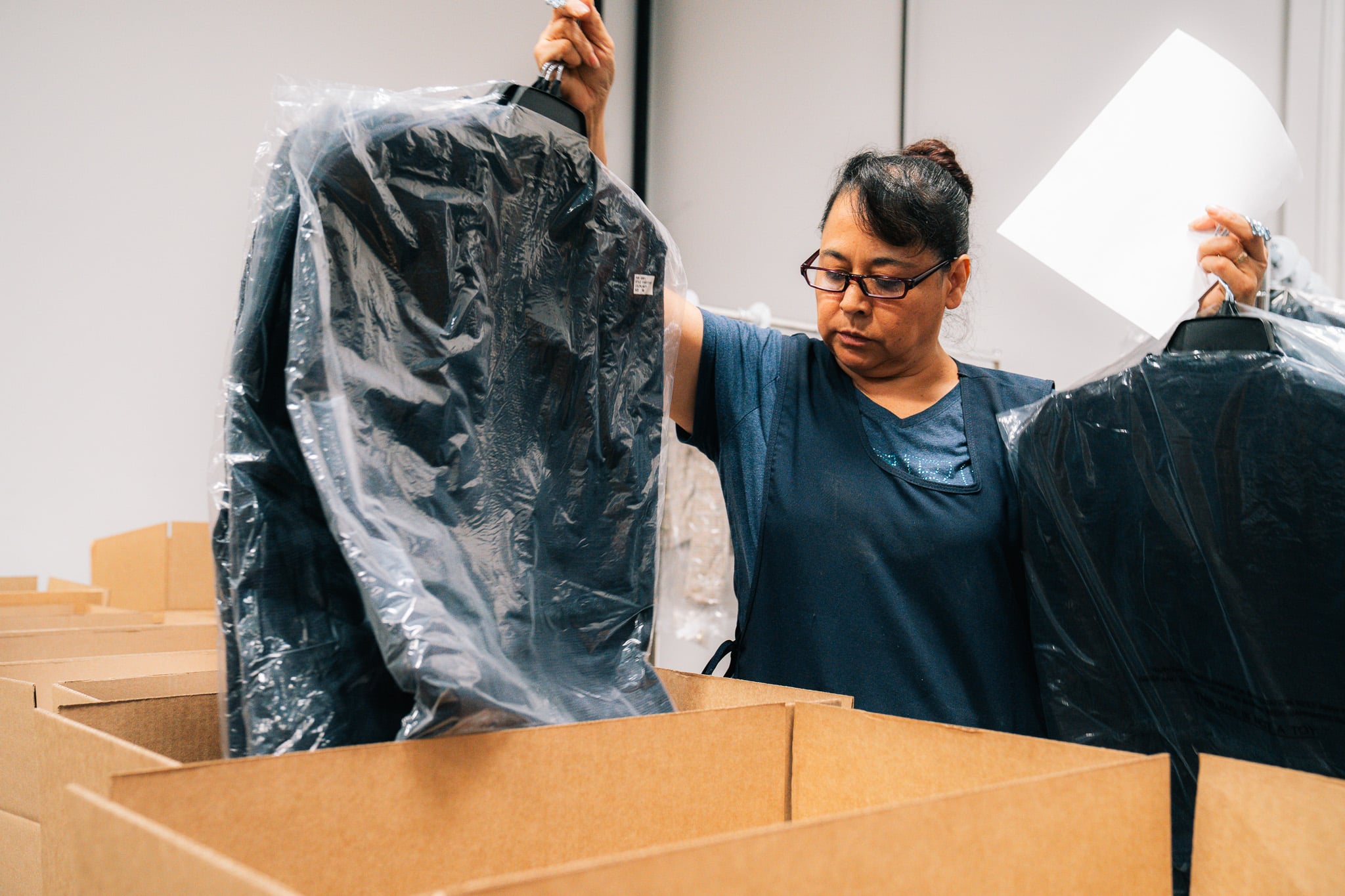 Apparel warehouse low minimums